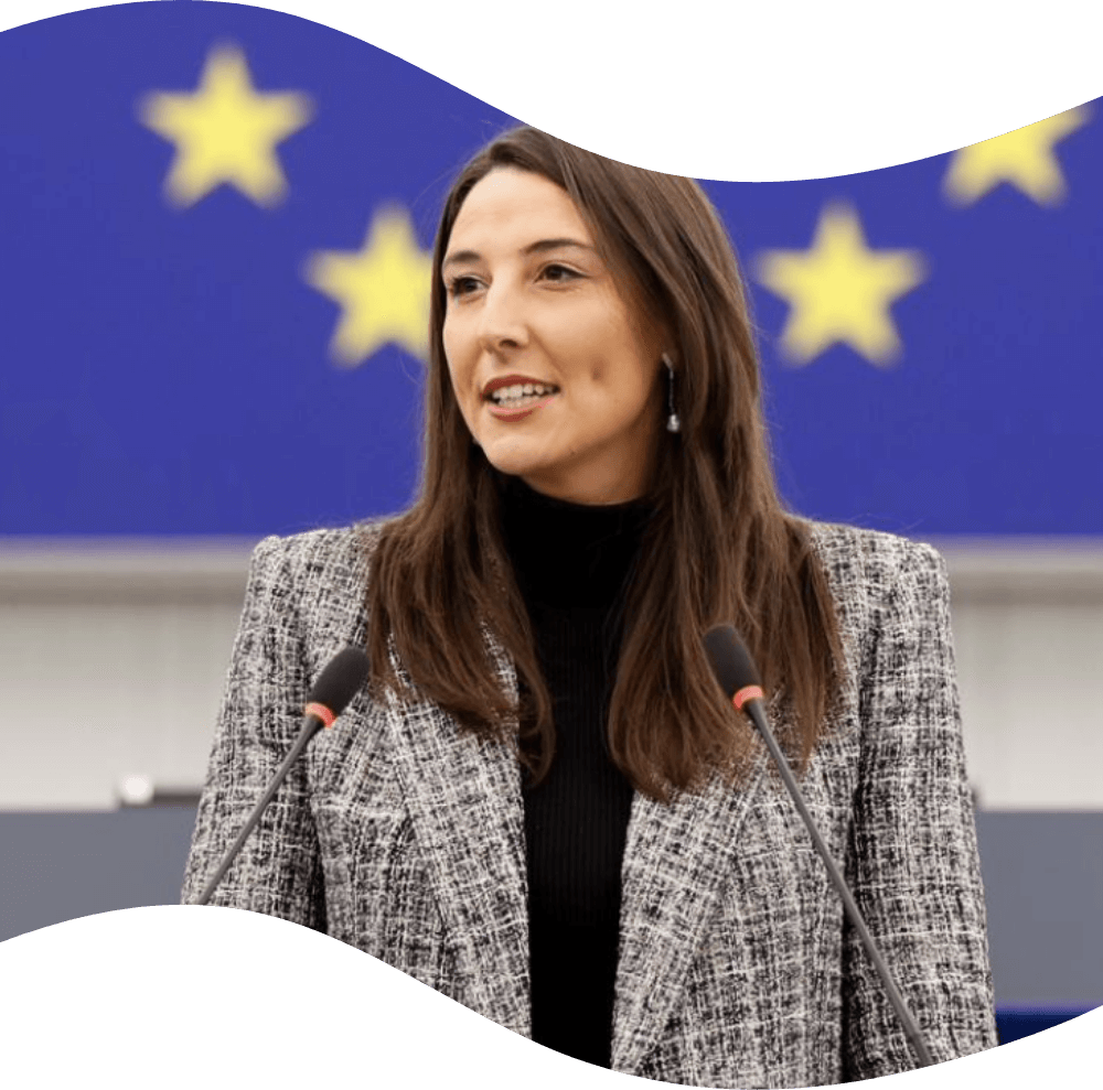 Sophia Kircher - EU